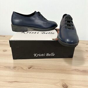 Women's Leather Navy Shoes size EU 39/40